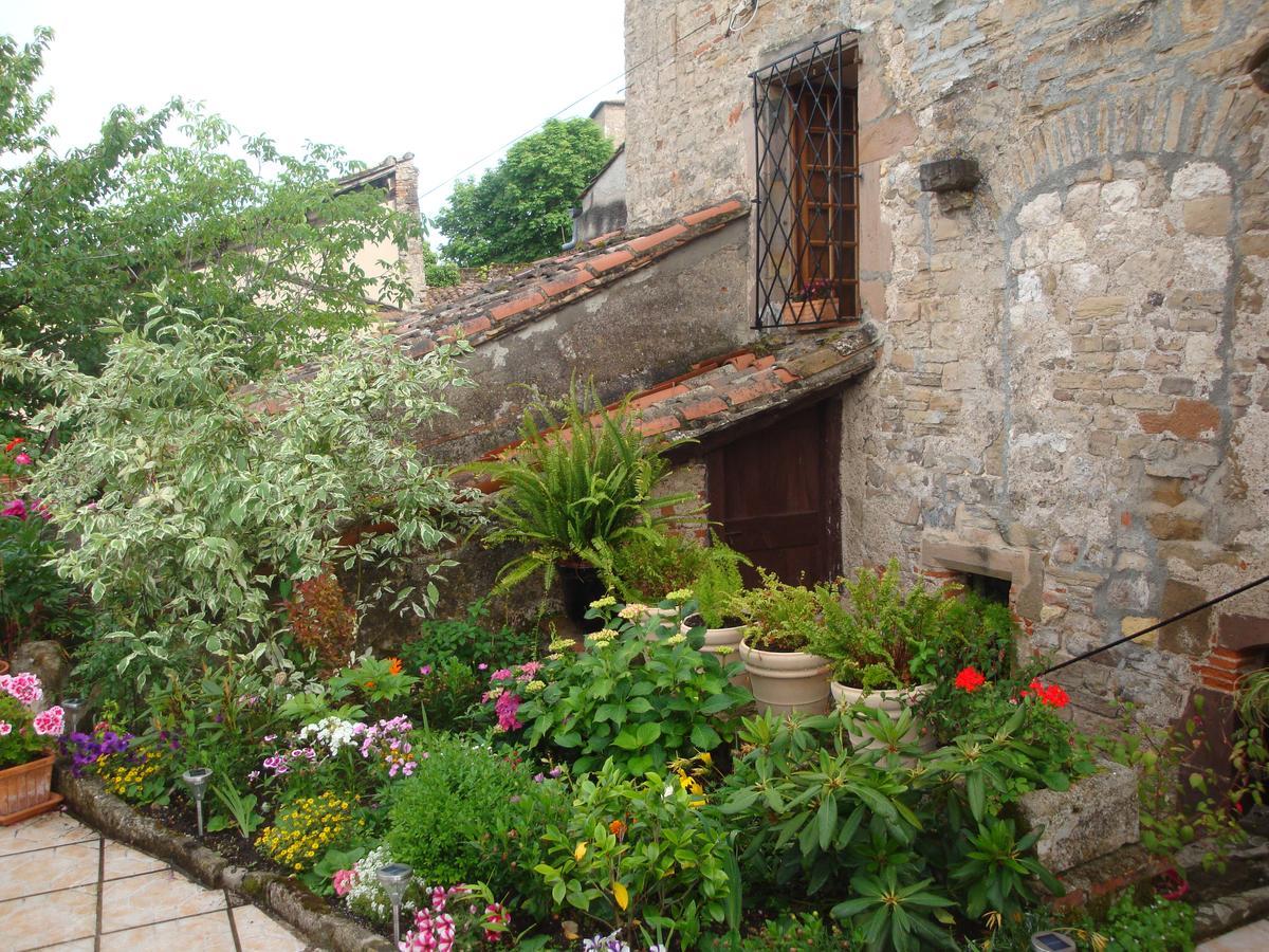 D'Ici Et D'Ailleurs Acomodação com café da manhã Cordes-sur-Ciel Exterior foto